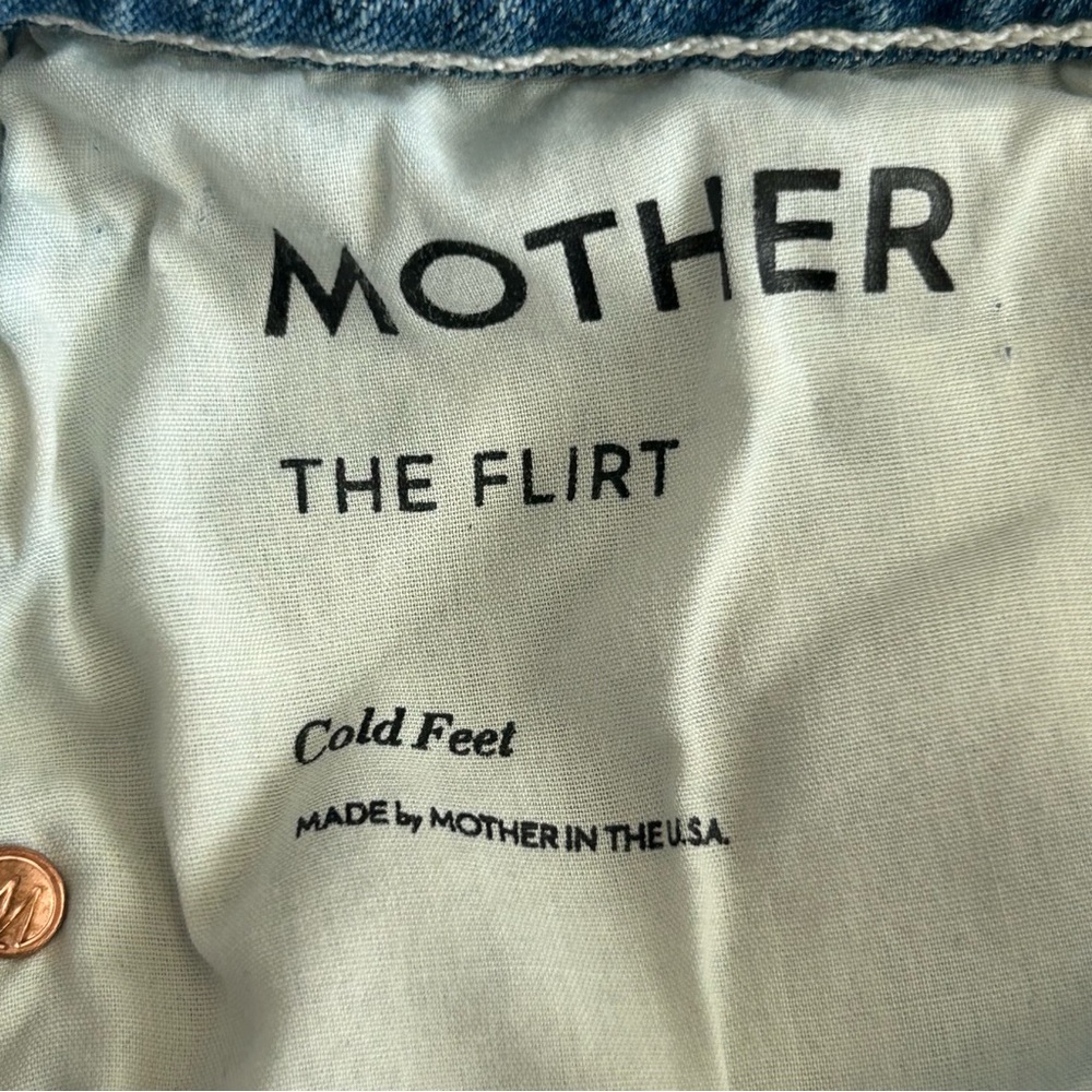 MOTHER Superior The Flirt Fray Wash Jean In Cold Feet Size 24 - Picture 6 of 14